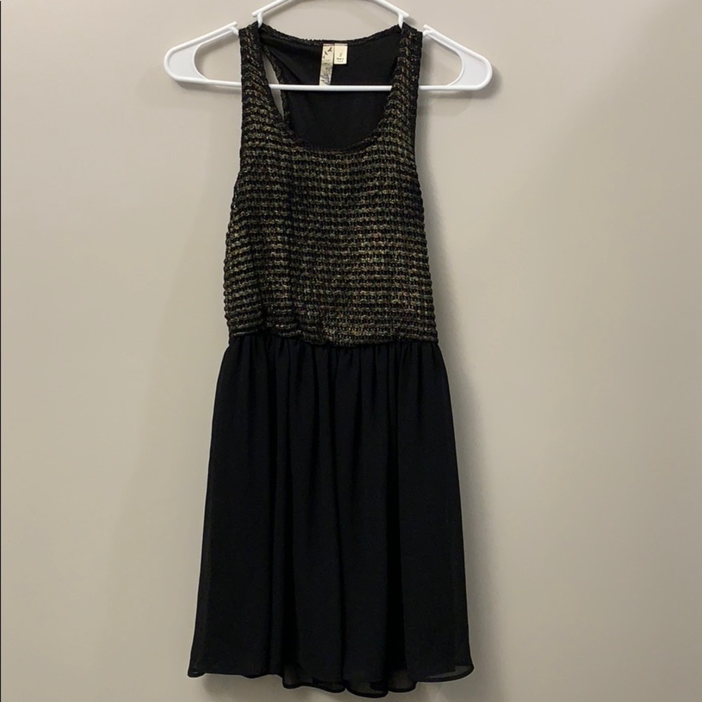 🆕 Francesca’s Black & Gold Sundress ✨